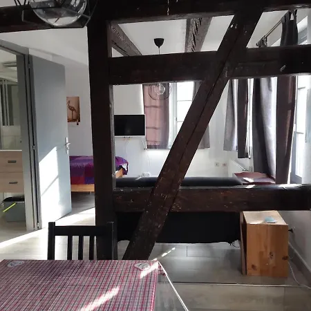 Apartman Lumineux Situe Au Centre